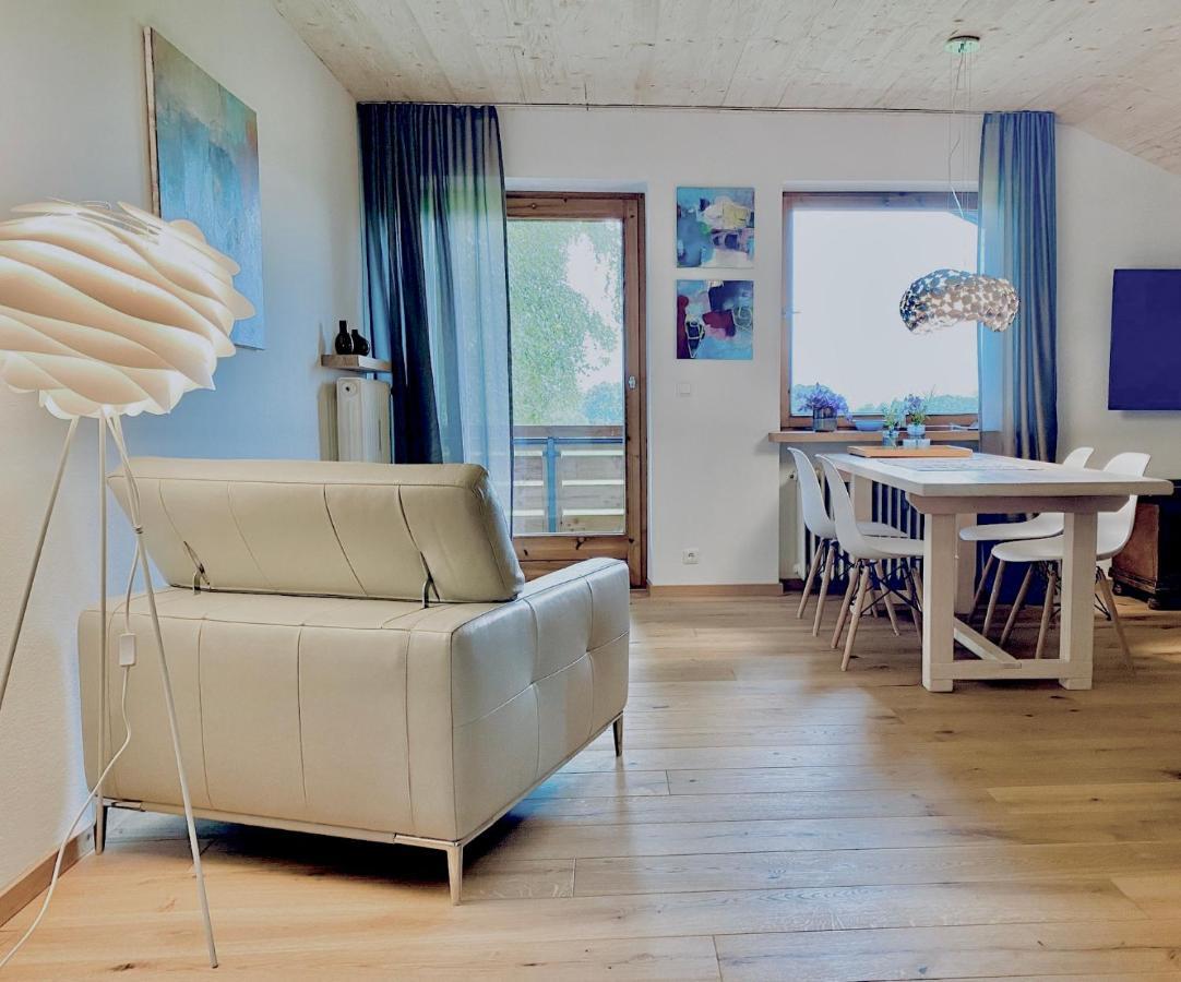 Ferienwohnung Chiemseealpenblick Breitbrunn am Chiemsee Extérieur photo